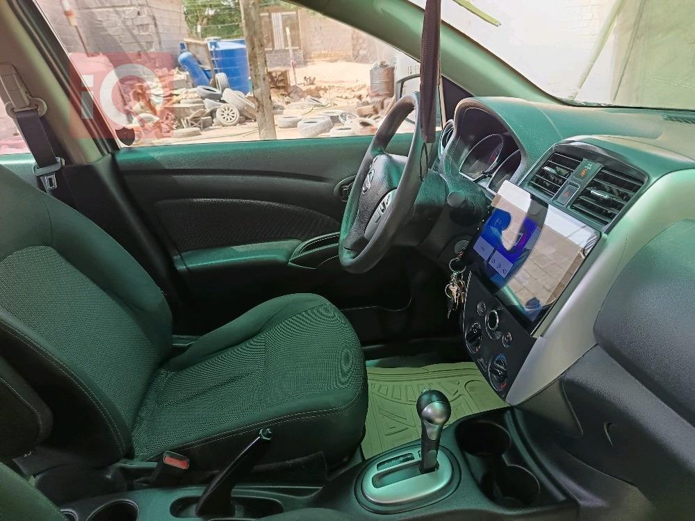 نیسان ڤێرسا